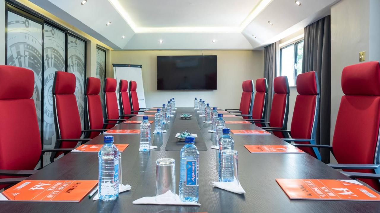 Cysuites Apartment Hotel Ναϊρόμπι Εξωτερικό φωτογραφία