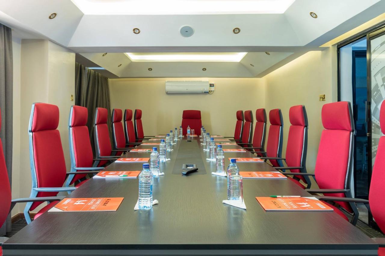 Cysuites Apartment Hotel Ναϊρόμπι Εξωτερικό φωτογραφία